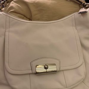 Kristin Leather HOBO  (Coach F22306)